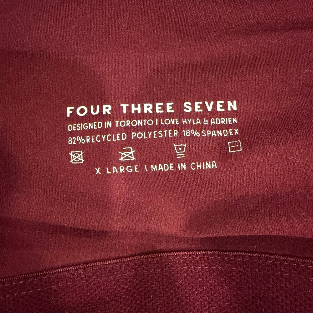 437 Four Three Seven Women XL Black Cherry Cross Back Ruched Athletic Top - Picture 4 of 6